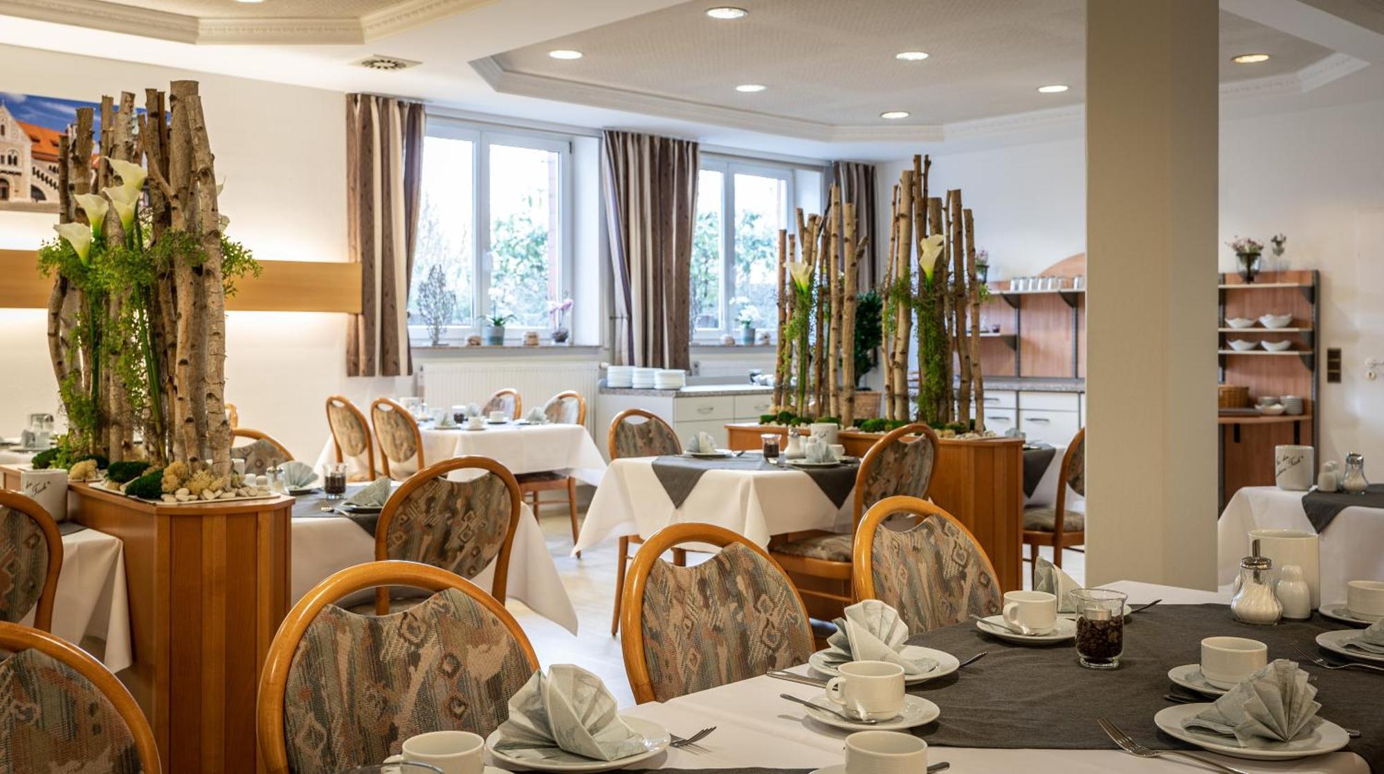 Hotel Pfaelzer Hof Μπραουνσβάιγκ Εξωτερικό φωτογραφία